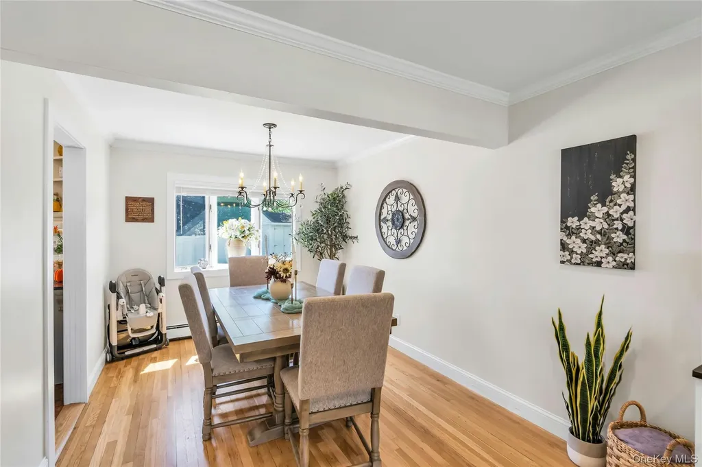 30 Rosalie Place Commack NY 11725
