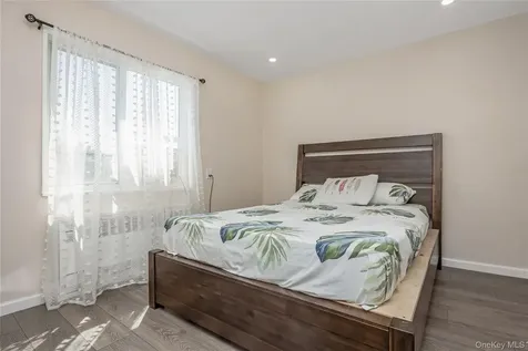 220-08 Stronghurst Avenue Queens Village NY 11426