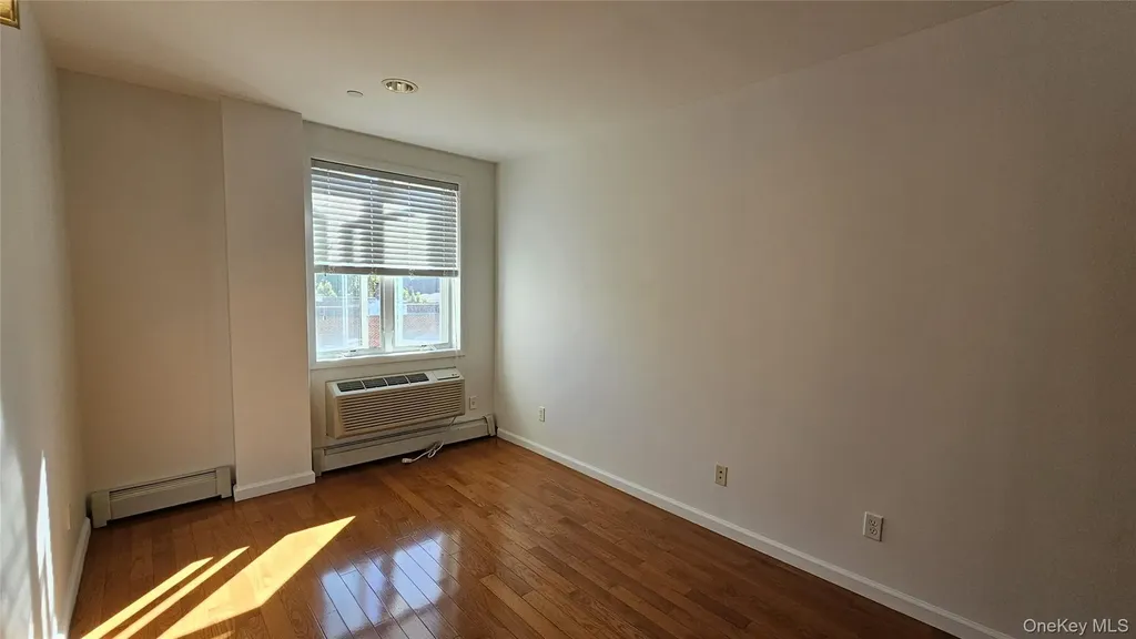 149-06 Northern Boulevard Flushing NY 11354