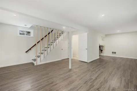 15 Armonk Road Carmel NY 10512