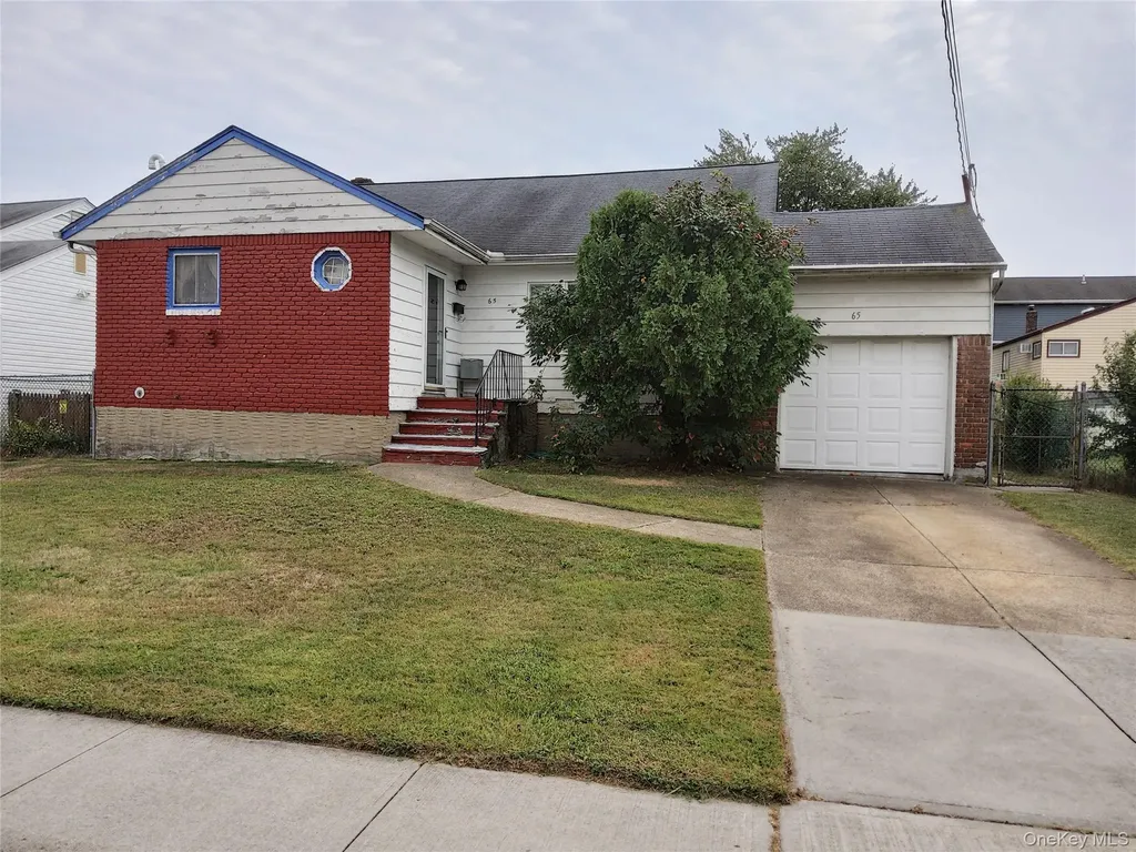 65 Adams Street Freeport NY 11520