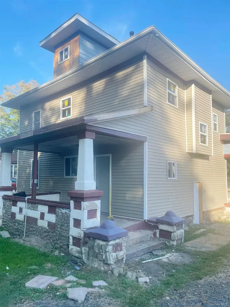 189 E Main Street Port Jervis NY 12771