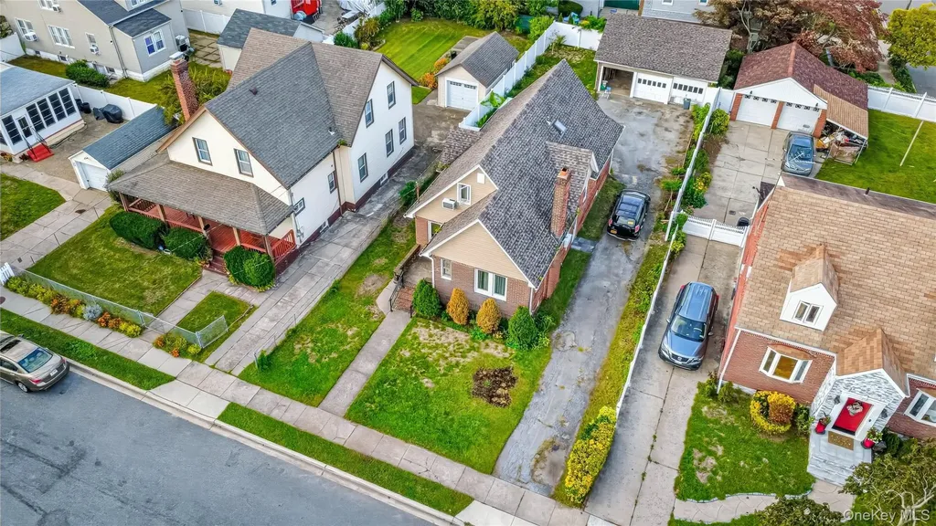211 Ash Street Valley Stream NY 11580
