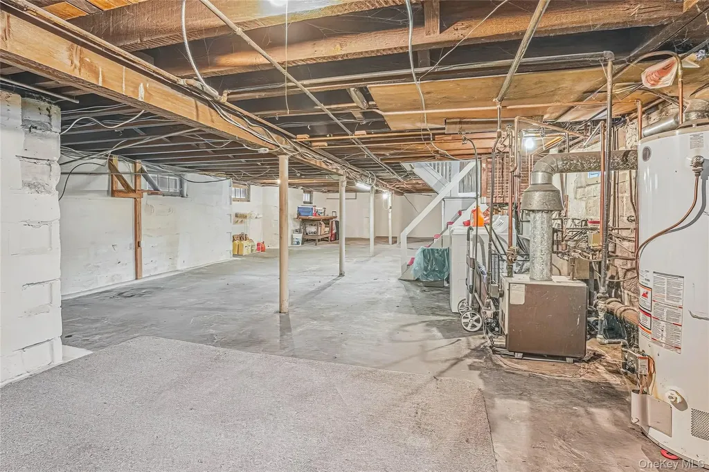 211 Ash Street Valley Stream NY 11580