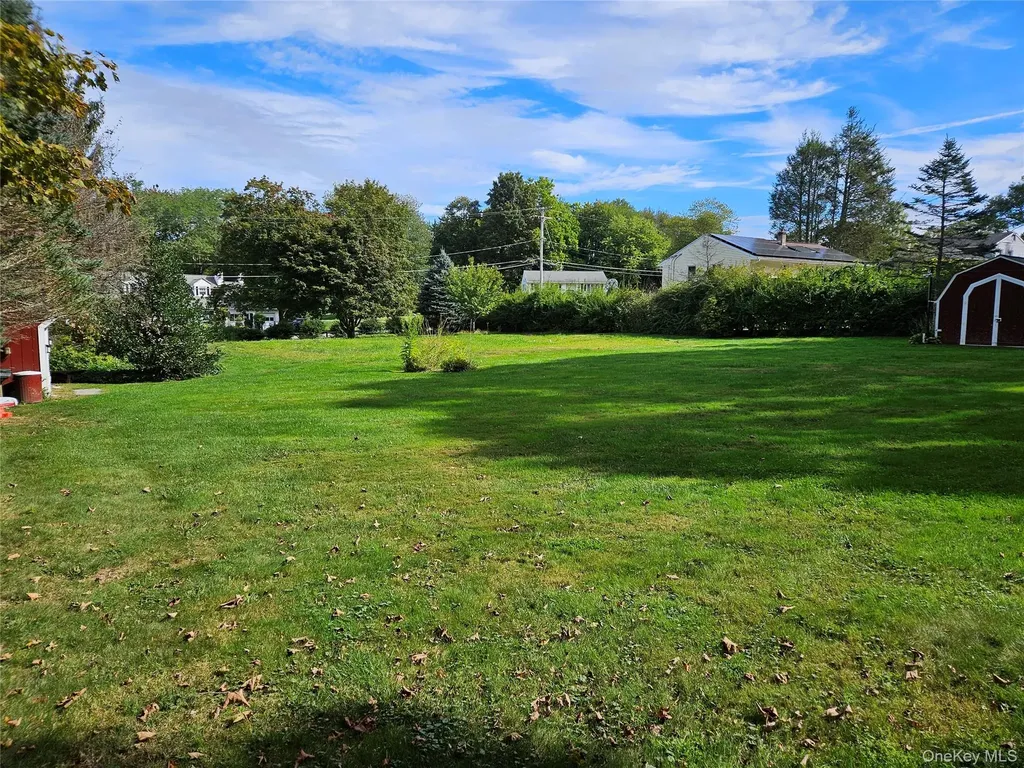 16 Seven Oaks Lane Brewster NY 10509