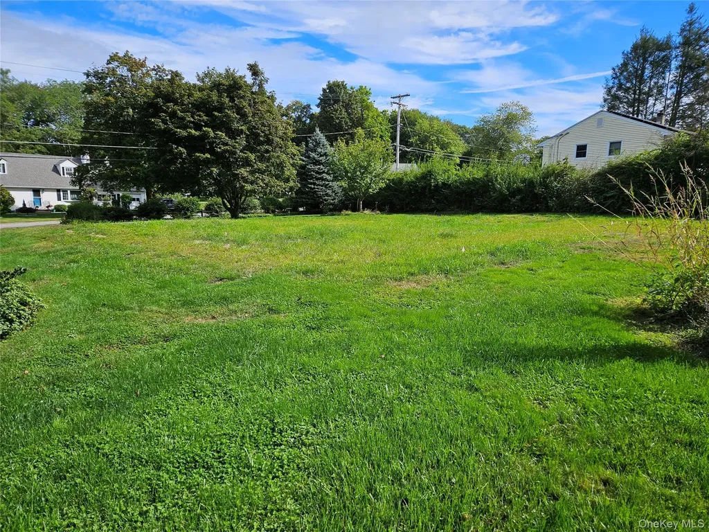 16 Seven Oaks Lane Brewster NY 10509