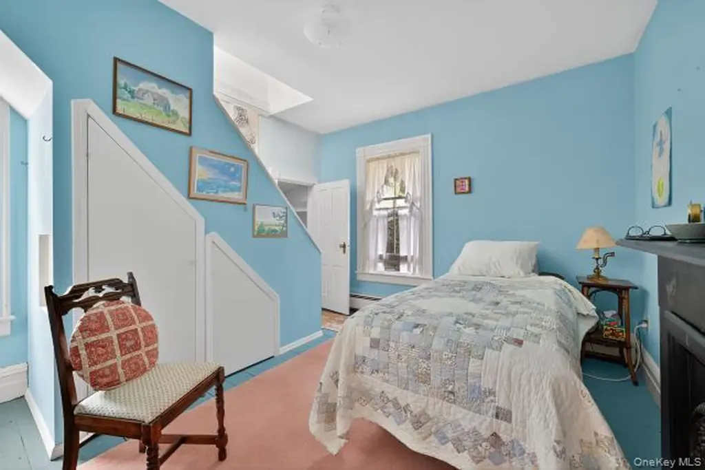 69 Smith Hill Road Airmont NY 10952