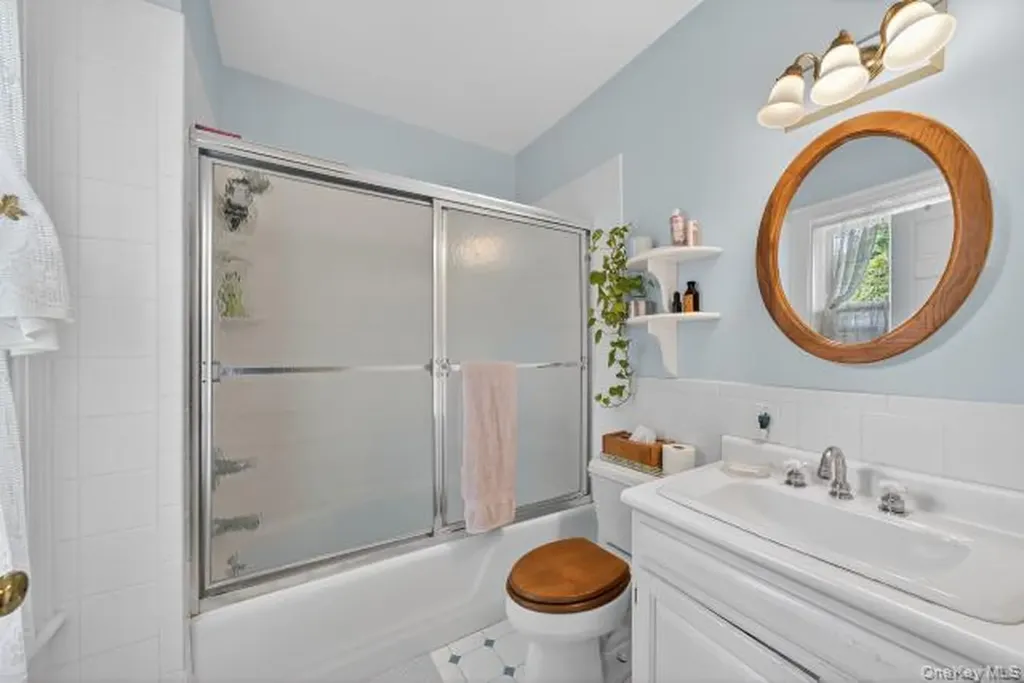 69 Smith Hill Road Airmont NY 10952