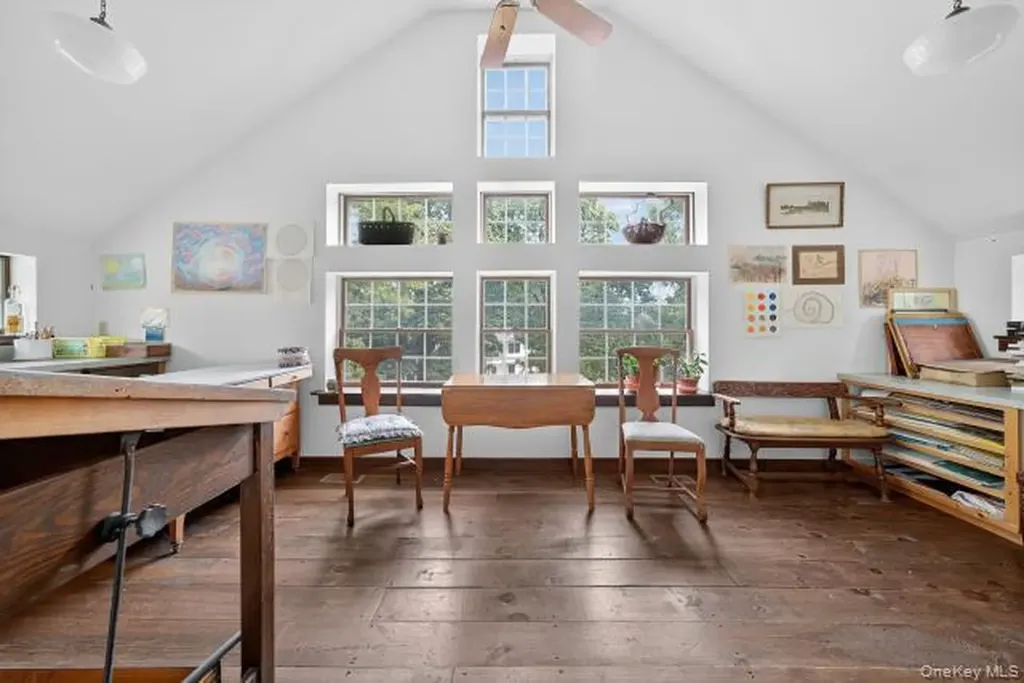 69 Smith Hill Road Airmont NY 10952