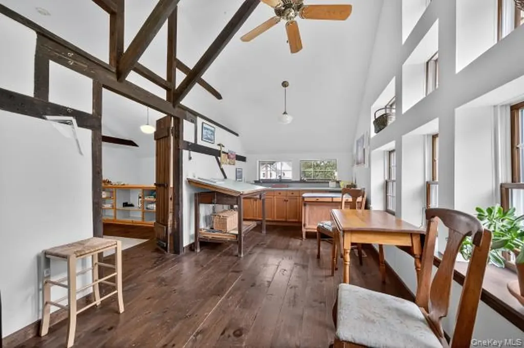 69 Smith Hill Road Airmont NY 10952