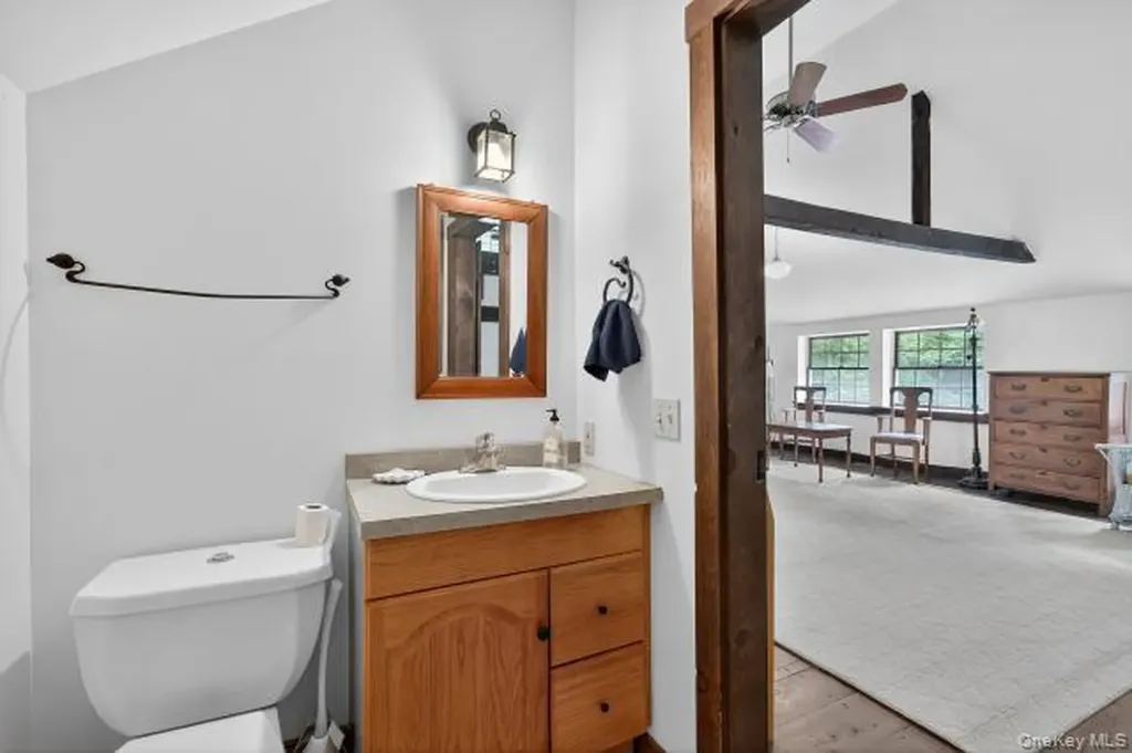 69 Smith Hill Road Airmont NY 10952