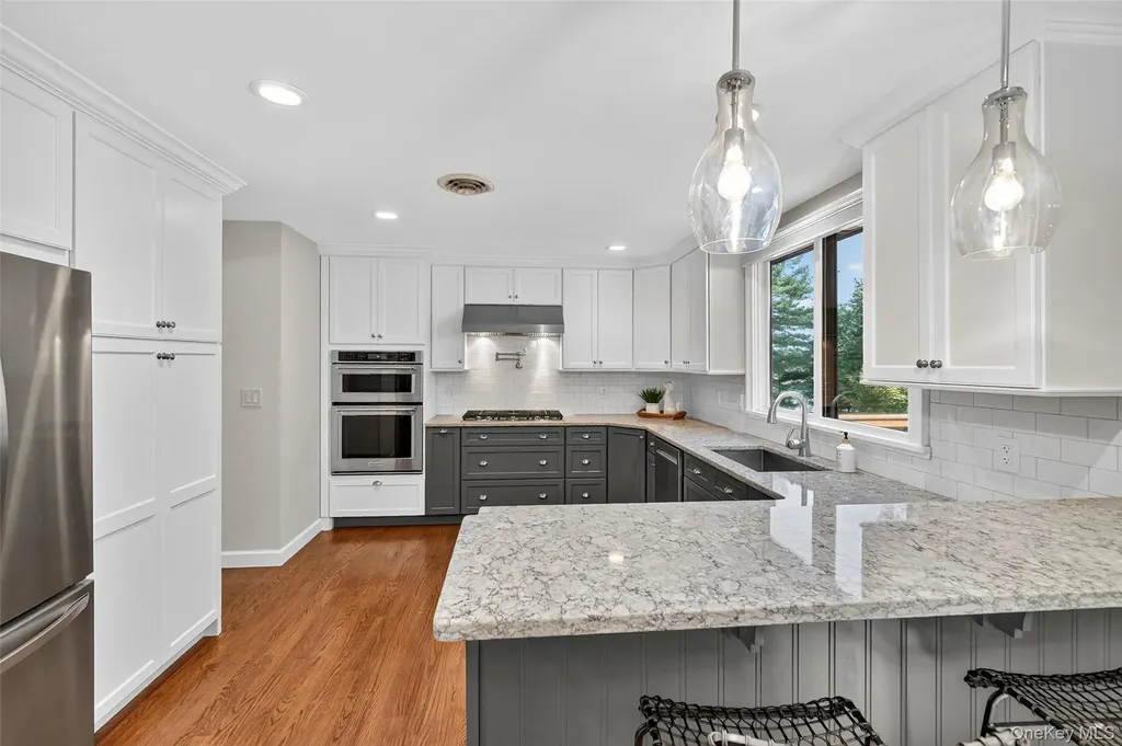 11 Saymor Drive Bardonia NY 10954