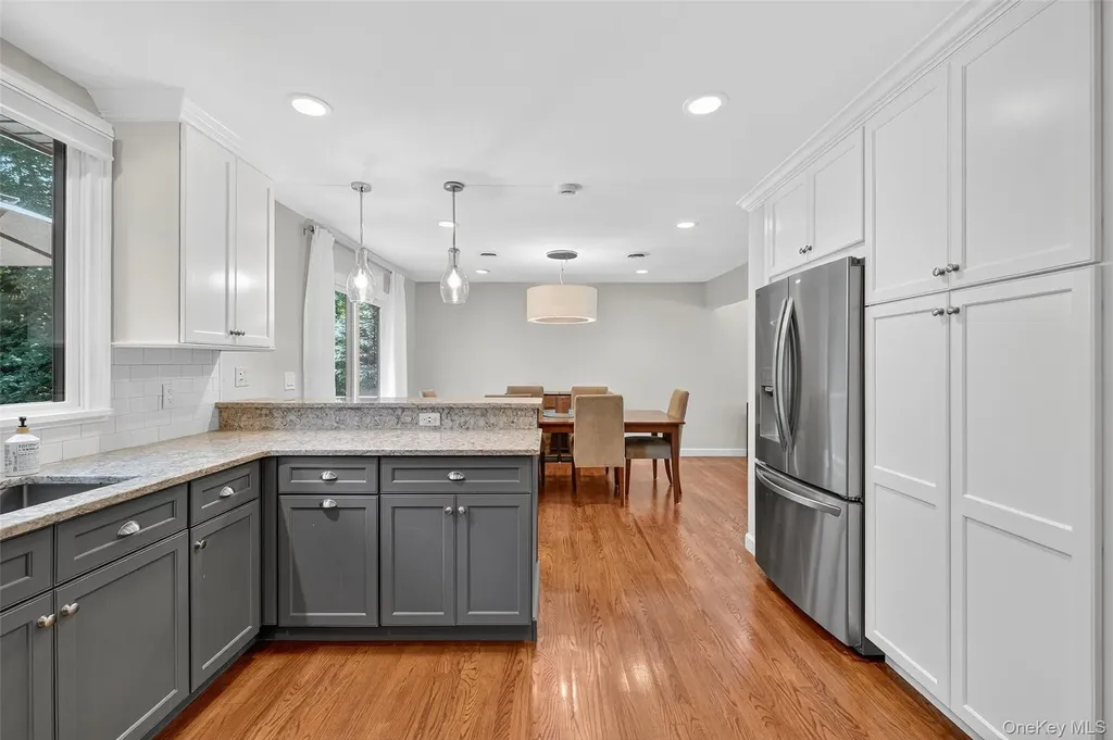 11 Saymor Drive Bardonia NY 10954