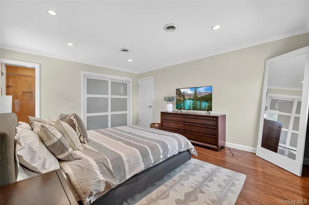 11 Saymor Drive Bardonia NY 10954