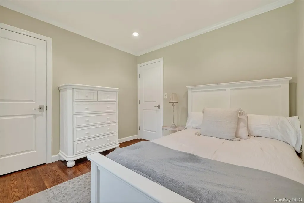 11 Saymor Drive Bardonia NY 10954