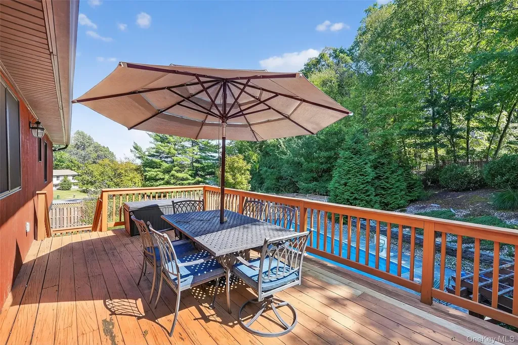 11 Saymor Drive Bardonia NY 10954