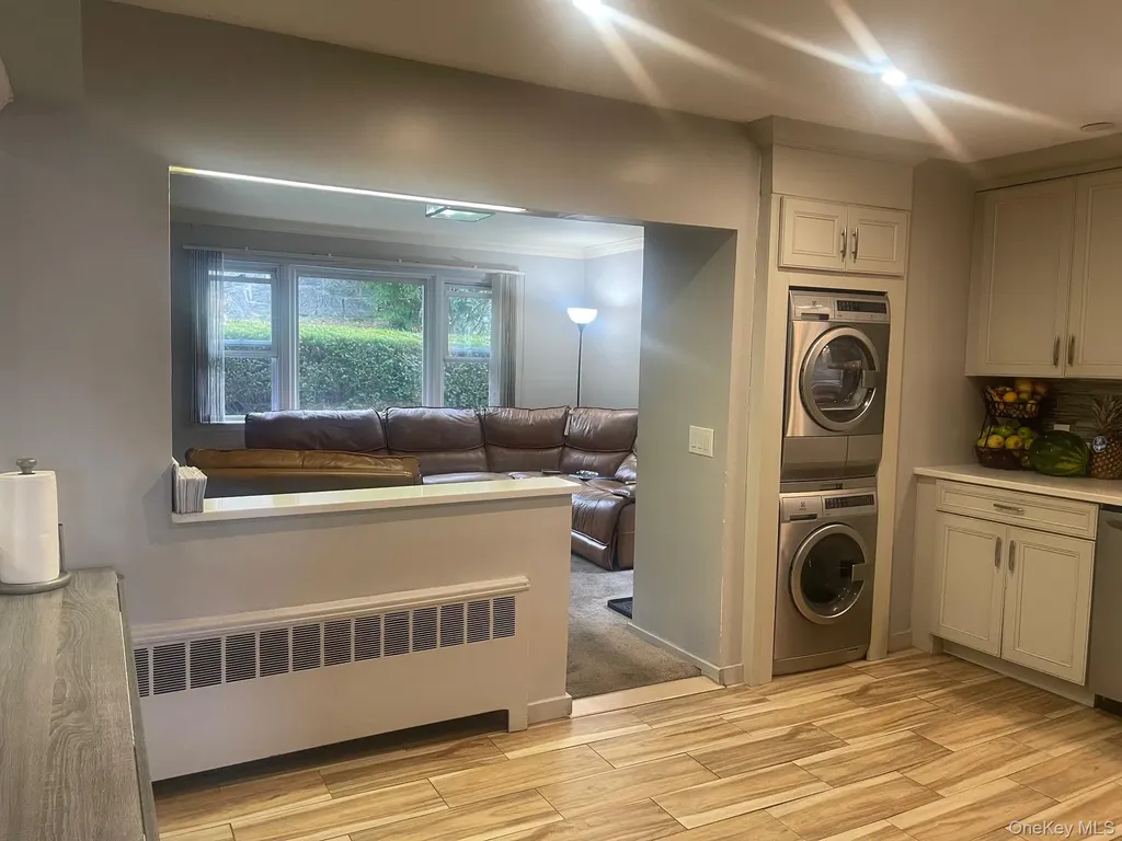 147 Chase Avenue Yonkers NY 10703