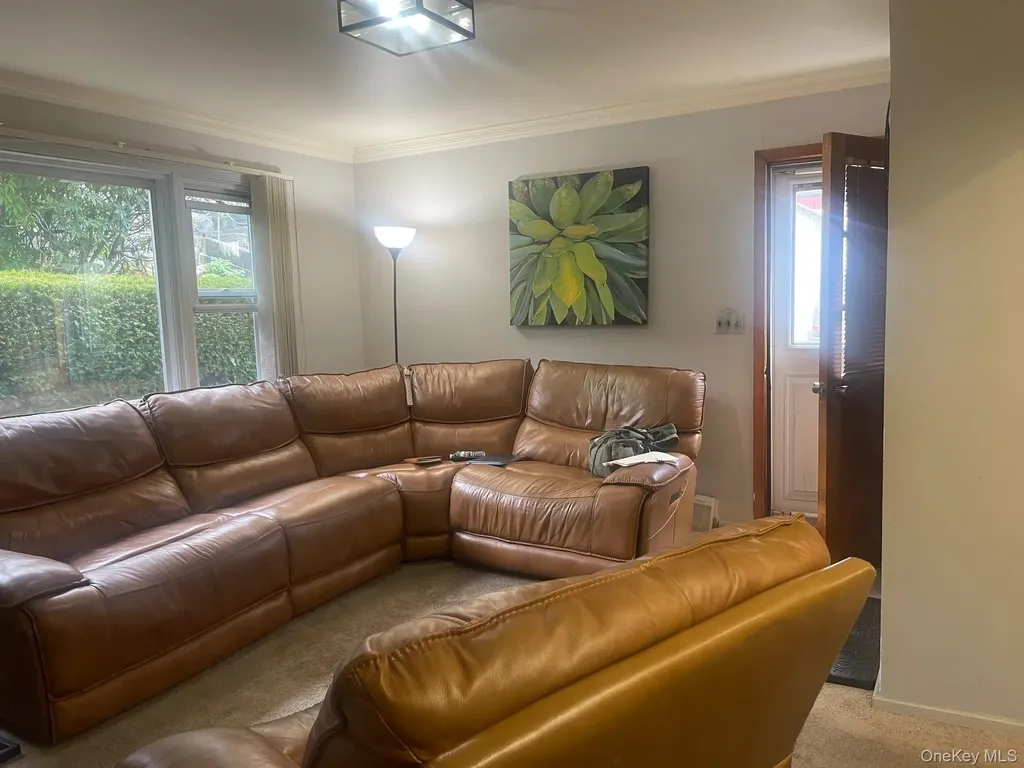 147 Chase Avenue Yonkers NY 10703