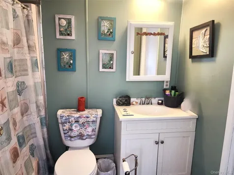 38B Village Circle S Manorville NY 11949