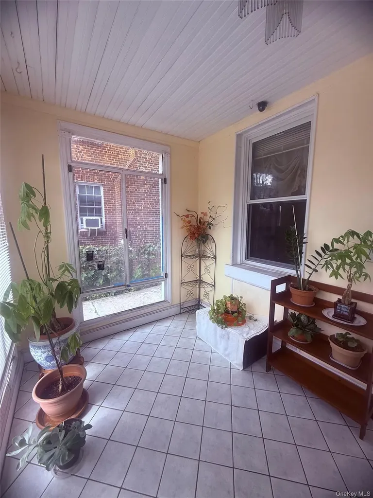 14335 Poplar Avenue Flushing NY 11355