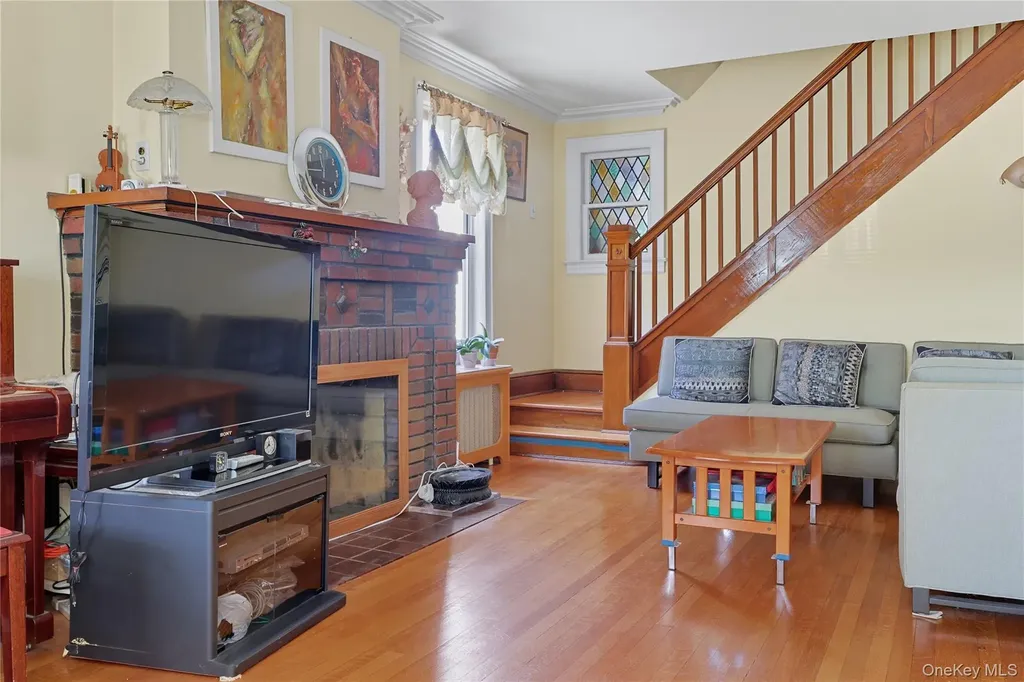 14335 Poplar Avenue Flushing NY 11355