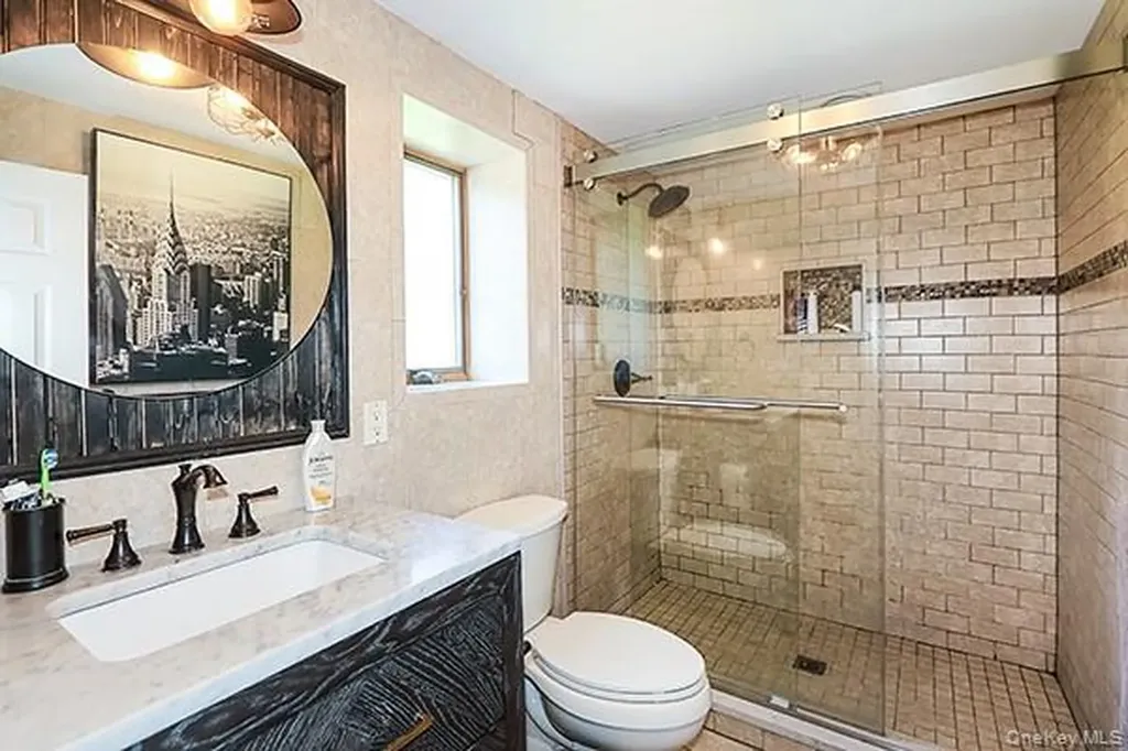 15 Hedgerow Lane Commack NY 11725