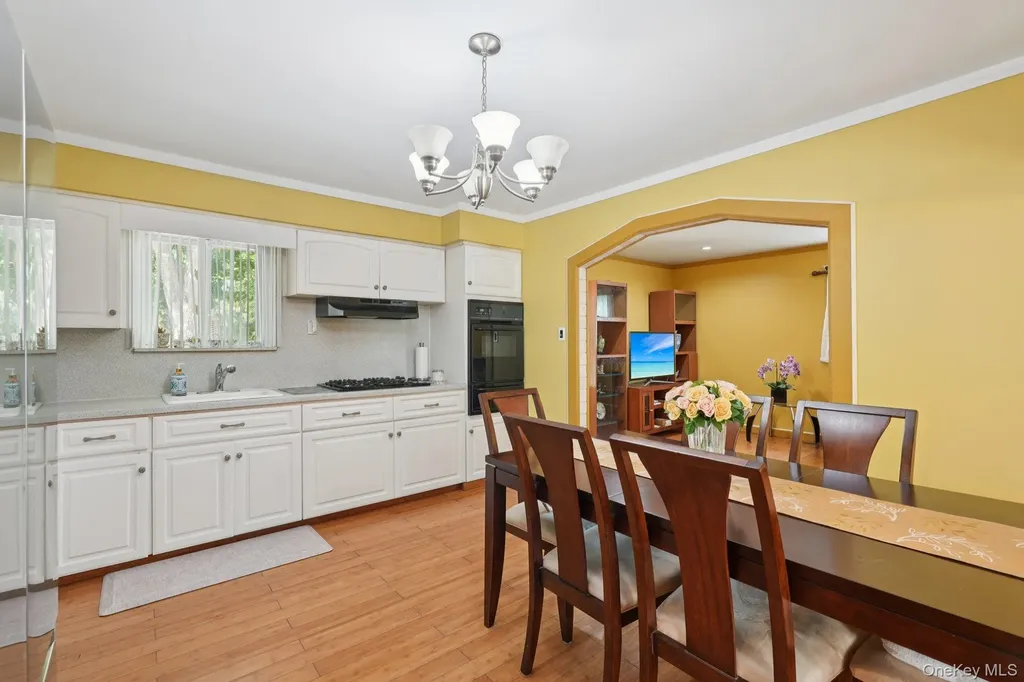 15 Olin Drive Nanuet NY 10954
