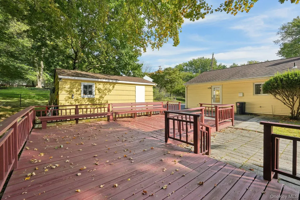15 Olin Drive Nanuet NY 10954