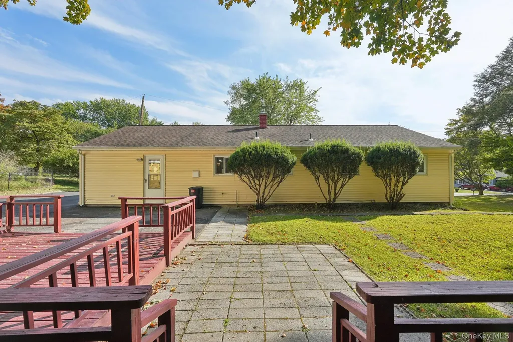 15 Olin Drive Nanuet NY 10954