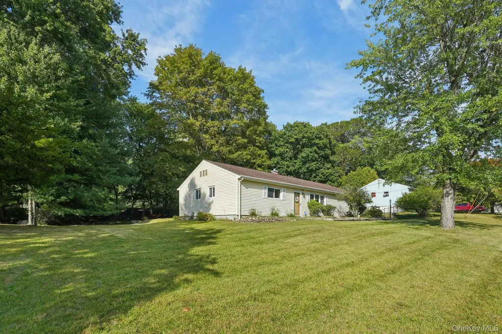 15 Olin Drive Nanuet NY 10954