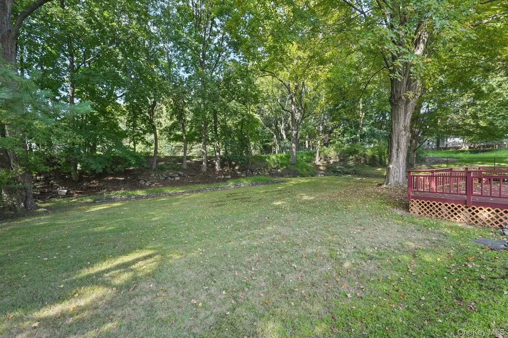 15 Olin Drive Nanuet NY 10954