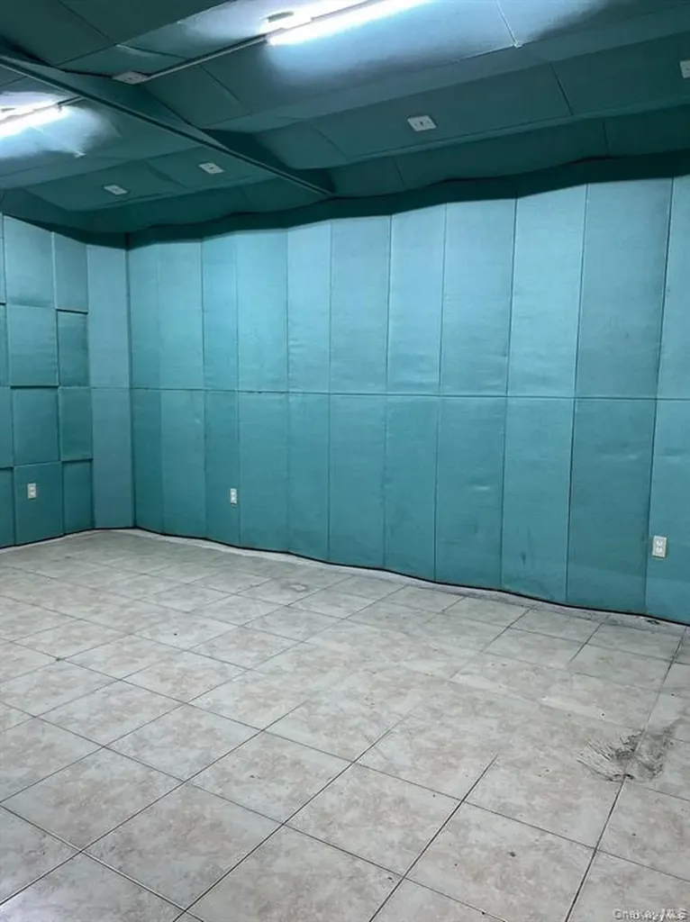 139-30 34th Avenue Flushing NY 11354