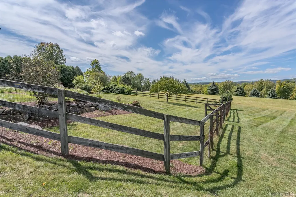 94 Prices Switch Road Warwick NY 10990