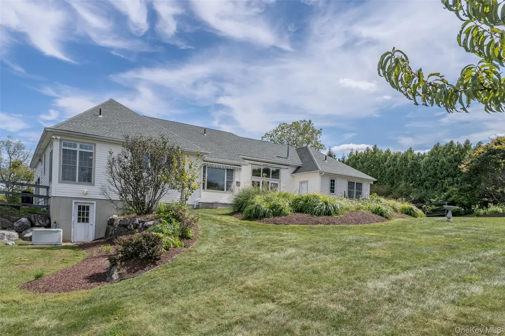 94 Prices Switch Road Warwick NY 10990