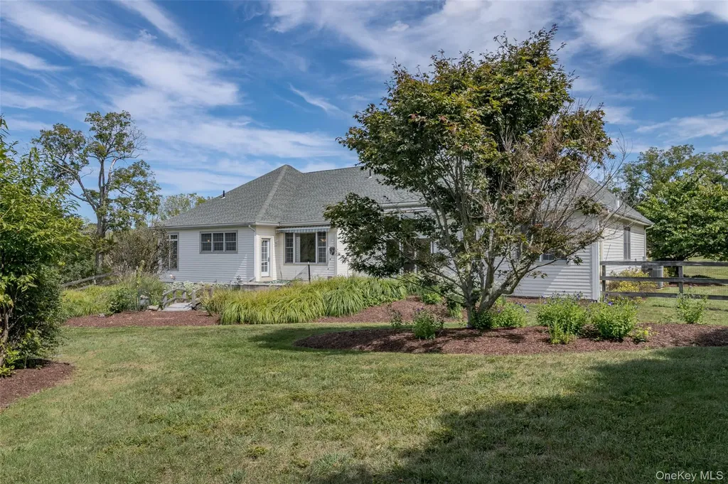 94 Prices Switch Road Warwick NY 10990