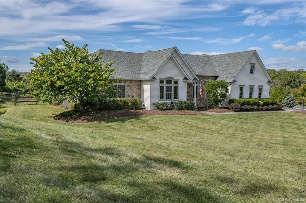94 Prices Switch Road Warwick NY 10990