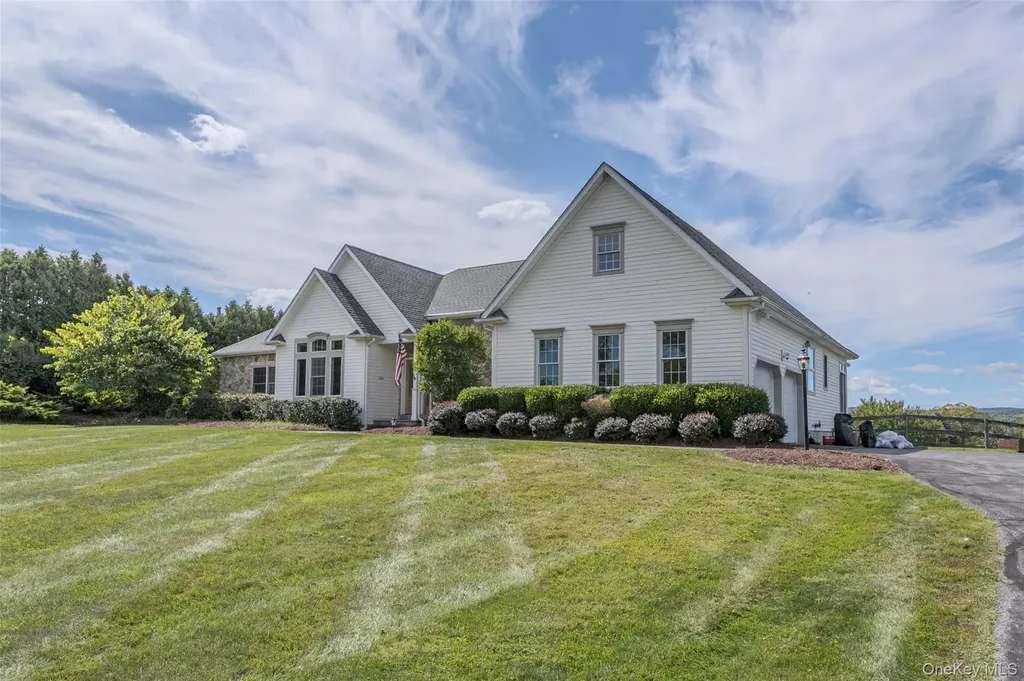94 Prices Switch Road Warwick NY 10990