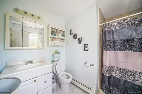 35 Maple Avenue Bellport NY 11713