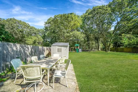 35 Maple Avenue Bellport NY 11713