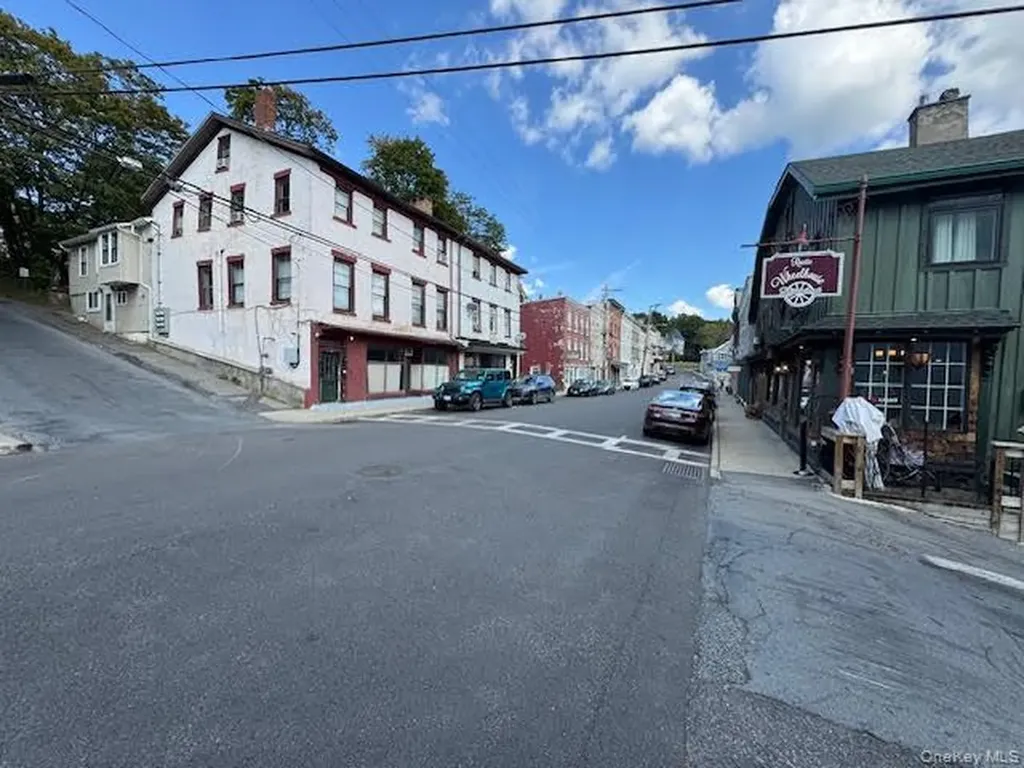 38 Main Street Chester NY 10918