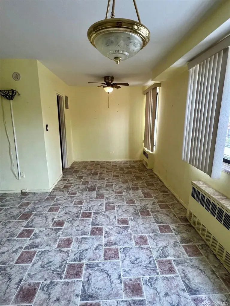 86-29 155 Avenue Howard Beach NY 11414