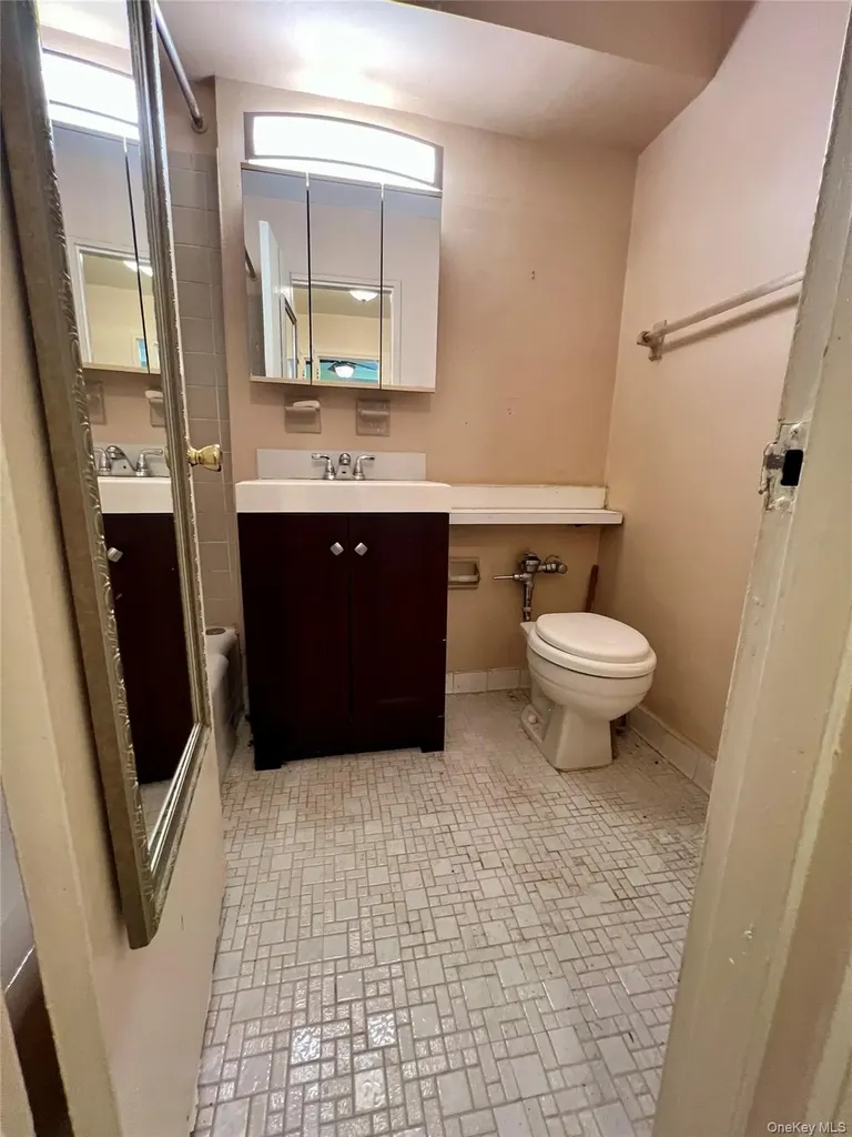 86-29 155 Avenue Howard Beach NY 11414