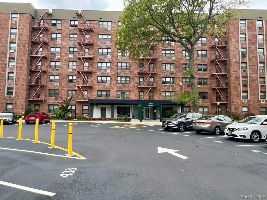 86-29 155 Avenue Howard Beach NY 11414