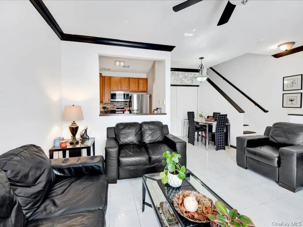 114 Beacon Lane Bronx NY 10473