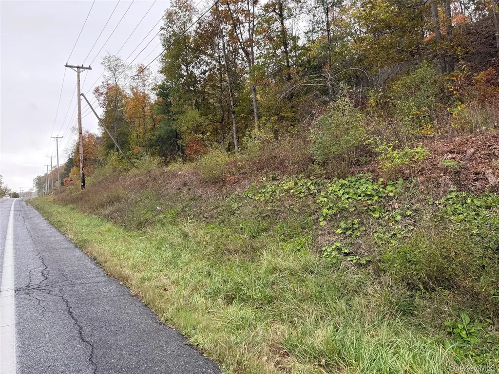 2679 Route 9w Saugerties NY 12477