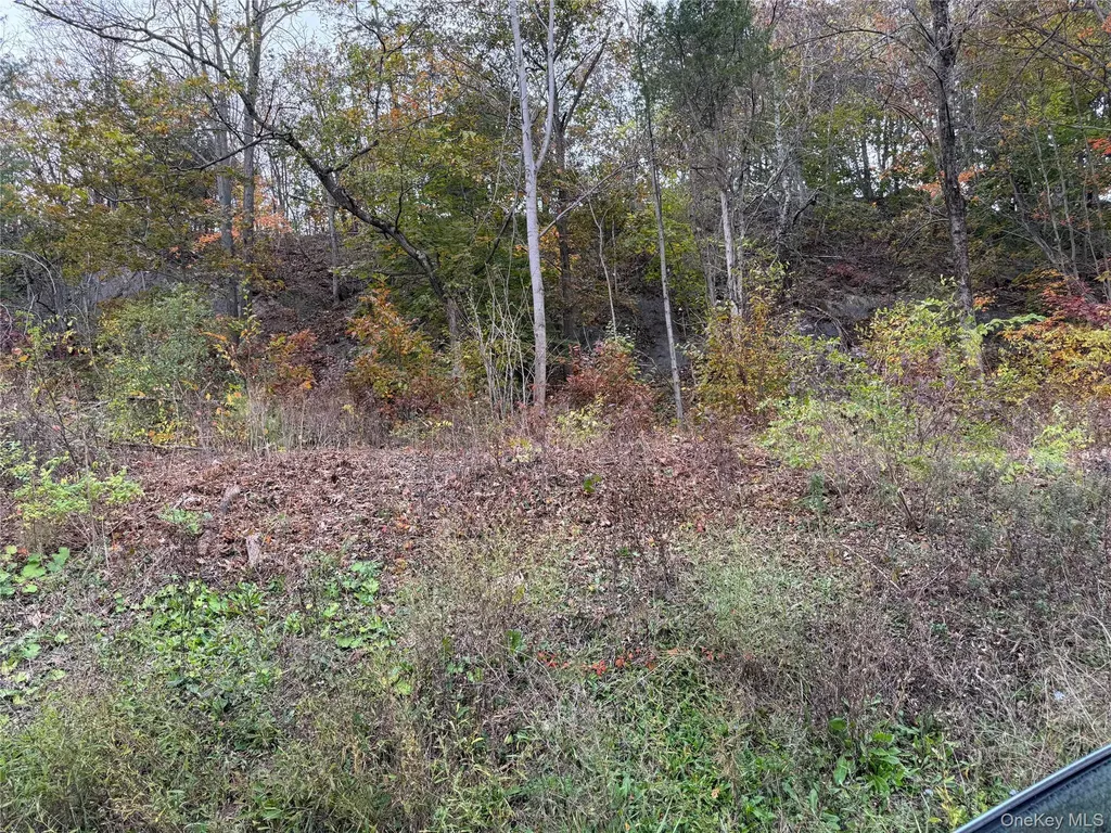 2679 Route 9w Saugerties NY 12477