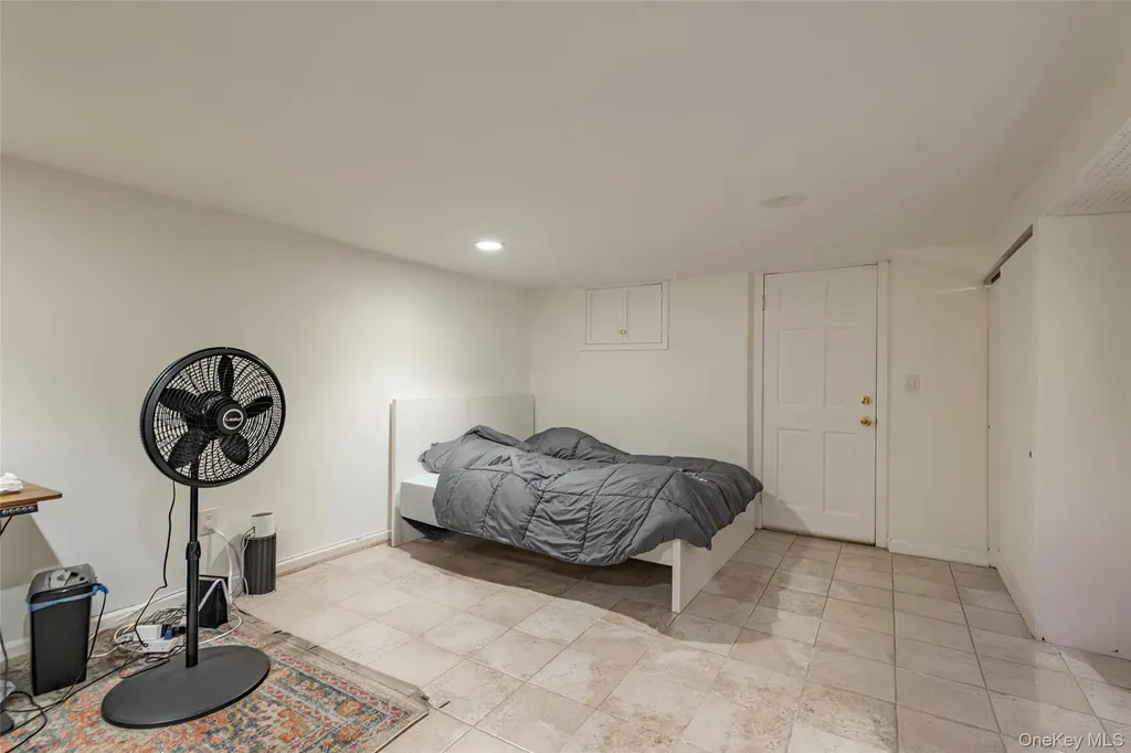 3361 29th Street Astoria NY 11106