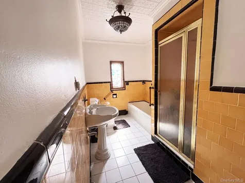80 Henry Street South Merrick NY 11566