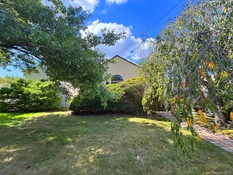 80 Henry Street South Merrick NY 11566