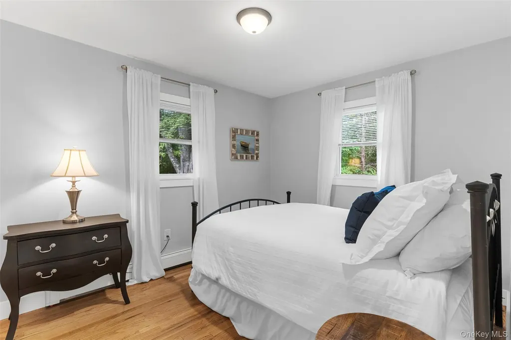 222 Queens Highway Kerhonkson NY 12446